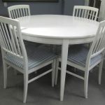 572 6754 DINING TABLE